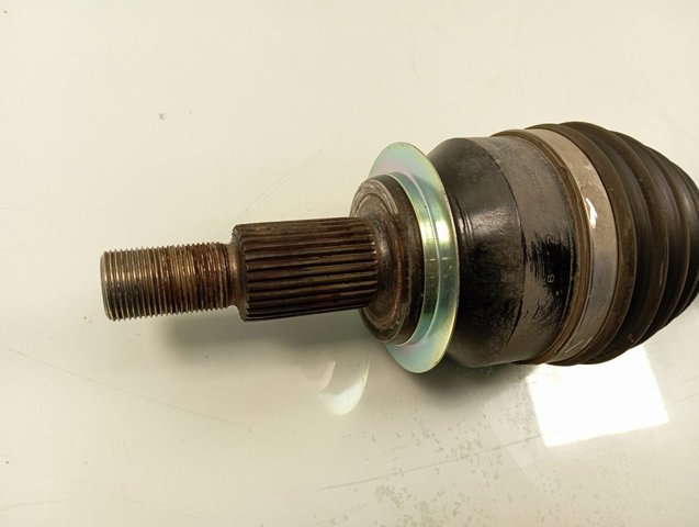 Semieje delantero izquierdo Mazda GDB12560XA