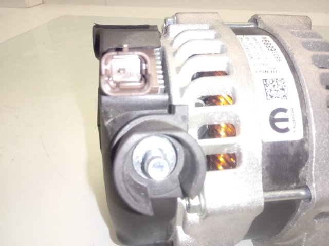 Alternador 9835688980 Peugeot/Citroen