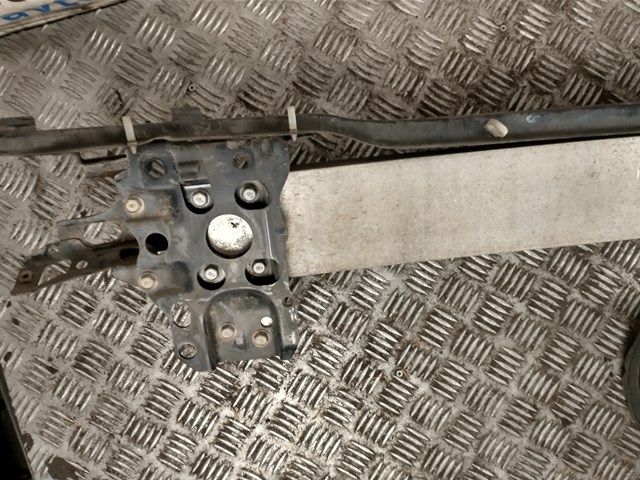 57712SA020 Subaru Refuerzo parachoque delantero