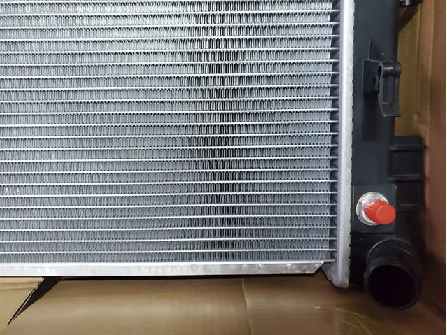 Água radiador Hyundai/Kia 25310C1100 precio, desde 109,54 EUR