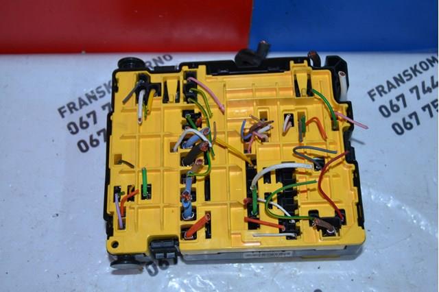 Caja fusibles Peugeot/Citroen 9804848580 precio, desde 47,92 EUR