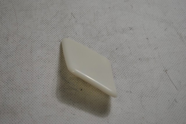 Cubierta de la boquilla del lavafaros Nissan/Infiniti 28658HV08E