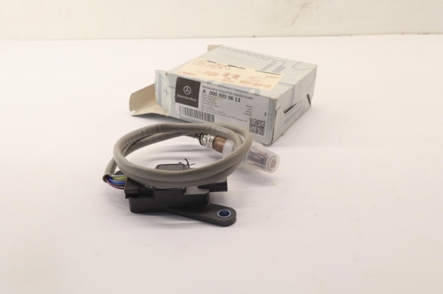 Comprar A0009059613 Mercedes Sensor de óxidos de nitrógeno NOx trasero