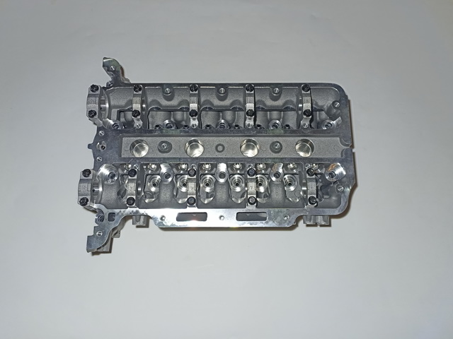Culata 55568429 General Motors