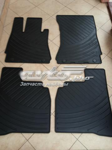 Juego de esteras, delanteras + traseras MERCEDES B67812039