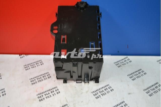 5615H2 Peugeot/Citroen montaje de bateria (soporte)
