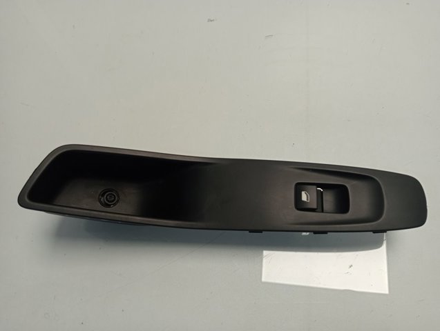 Botón de elevalunas delantero derecho 98044803ZD Opel