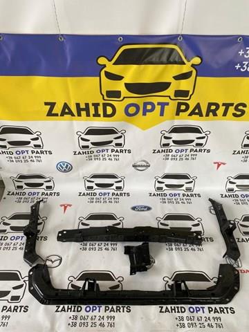 Soporte para radiador superior Nissan/Infiniti 625114CE0A