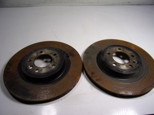LR161898 Land Rover Freno de disco trasero