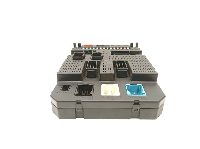 Caja reles Peugeot/Citroen 9664156780