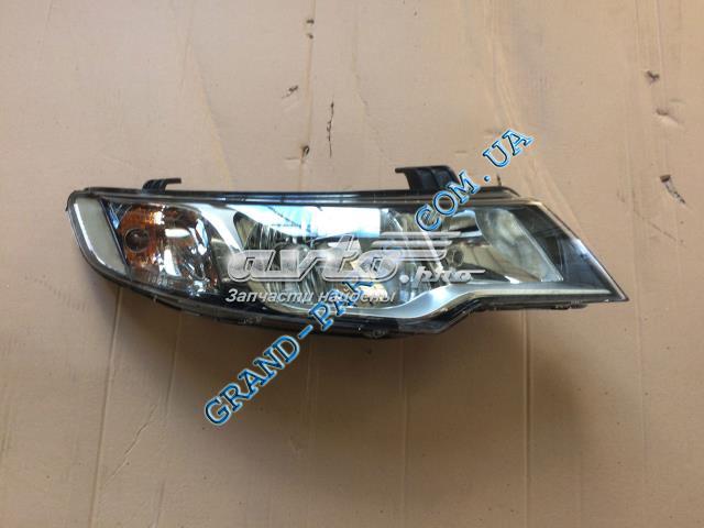 921021M021 Hyundai/Kia faro derecho