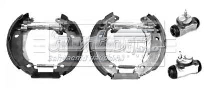 Zapatas de frenos de tambor traseras BORG&BECK BBS1058K