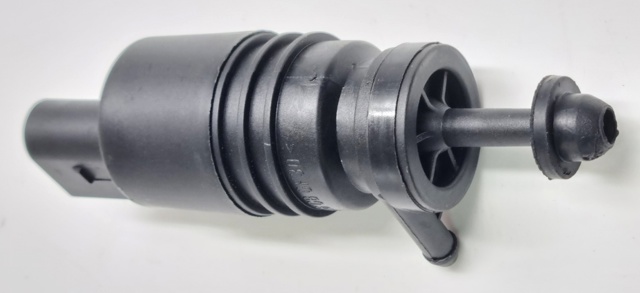 Bomba de agua limpiaparabrisas, delantera Q-fix Q3750021 precio, desde 12,34 EUR