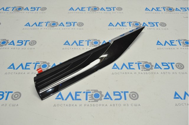 638245NA0A Nissan/Infiniti Moldura de guardabarros delantero derecho