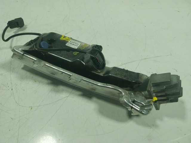 Luz diurna derecha Volvo 31420396 precio, desde 146,65 EUR