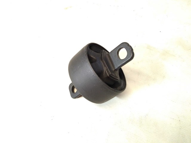 552742W100 Hyundai/Kia Buje del brazo longitudinal trasero