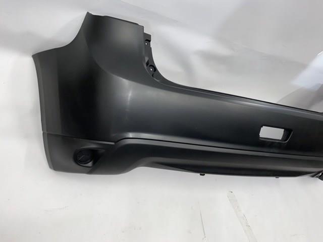 Comprar 6410D091 Mitsubishi Parachoques
