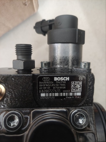 0445010324 Bosch Bomba de inyección
