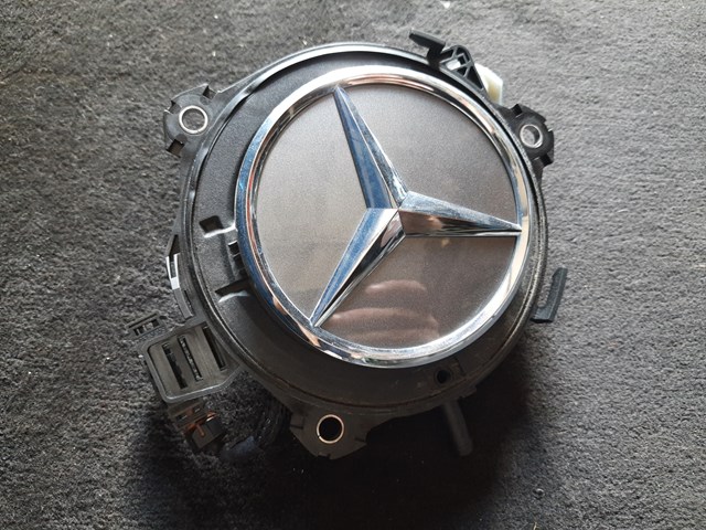 Tirador de puerta de maletero exterior A0997504600 Mercedes