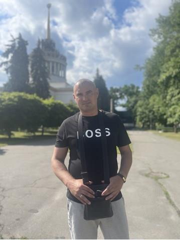 Comprar TK4951RD0B Mazda Moldura inferior de la puerta trasera izquierda