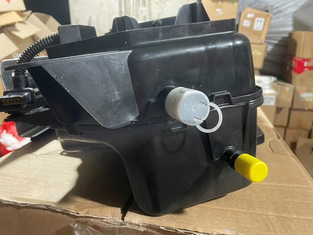 Bomba AdBlue Peugeot/Citroen 9824786280 precio, desde 472,60 EUR