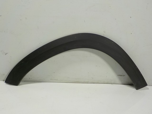 Extensión de aleta delantera izquierda 98174912XT Peugeot/Citroen
