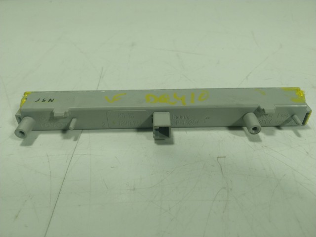 Comprar Tercera luz de freno Toyota Yaris  P21