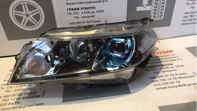 Faro izquierdo 3532054P50000 Suzuki