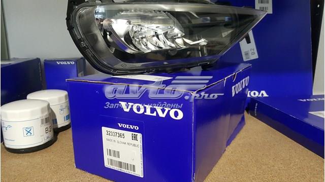 Faro antiniebla derecho para Volvo V90 