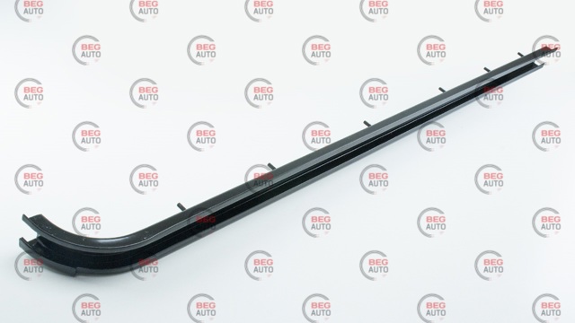 Carril guía central derecho de puerta corrediza 5051647 Autotechteile