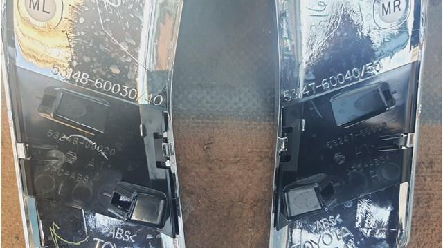 Moldura de faro izquierdo Toyota 5314860030 precio, desde 114,40 EUR