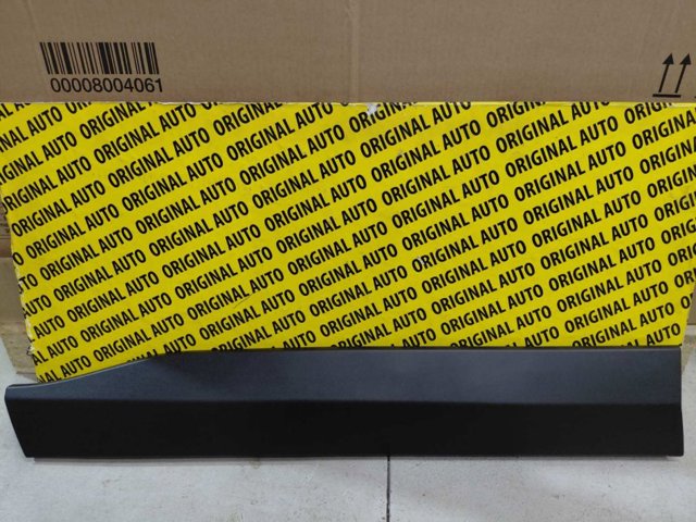 Moldura de puerta delantera izquierda inferior FPS FP7066121