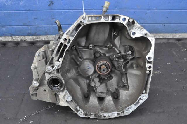 Caja de cambios manual Renault (RVI) JR5150