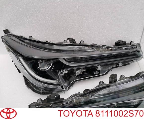 Faro delantero derecho Toyota 8111002S70