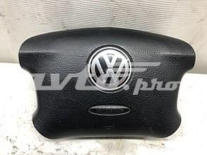 Airbag en el lado del conductor VAG 3B0880201AH precio, desde 47,92 EUR