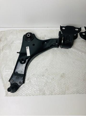 Comprar LR086107 Land Rover Brazo inferior derecho de la suspensión delantera