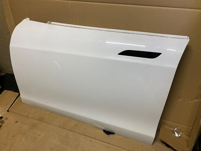 Comprar Puerta delantera izquierda Tesla Model S  5YJS