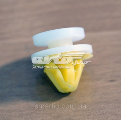 Comprar Q0009942V004000000 Mercedes 