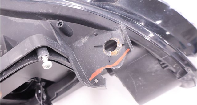 Faros delanteros Peugeot/Citroen 9677832480