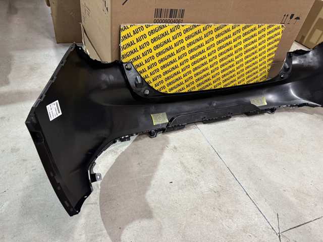 Parachoques trasero B0S150221BB Mazda