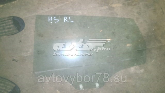 Luna de puerta trasera izquierda HYUNDAI 834111R010