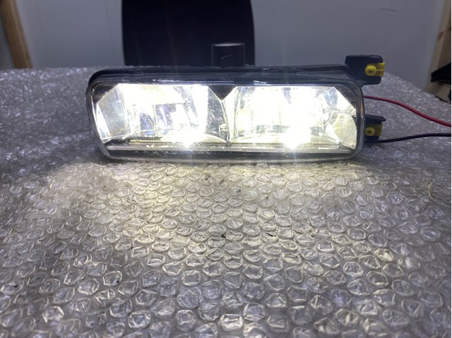 Faro antiniebla derecho CK5215200AB Land Rover