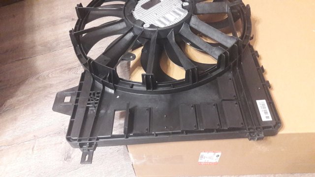 Ventilador de refrigeración Land Rover LR099669