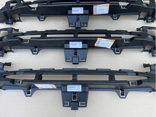 Soporte central del parachoques trasero BMW 51127306903 precio, desde 127,46 EUR