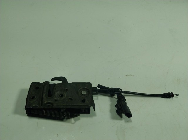 Cerradura del capó izquierda 32318456 Volvo