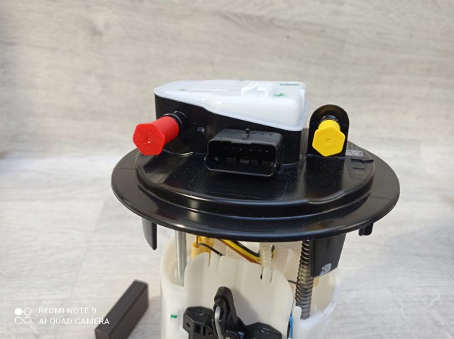 Bomba de gasolina 9811336680 Peugeot/Citroen