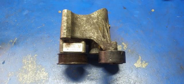 Bomba de dirección 504046460 Iveco