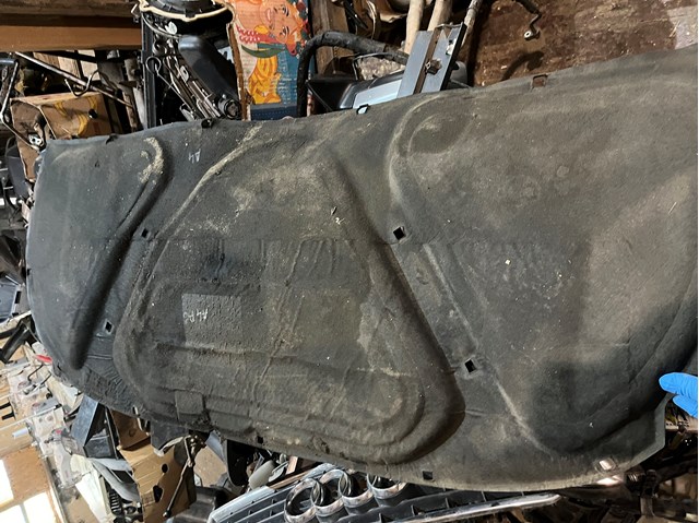 Aislamiento del Capó para Audi A4 (8E2)