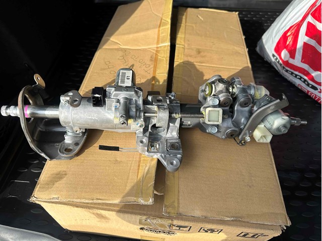 Columna de dirección Toyota 4581060130