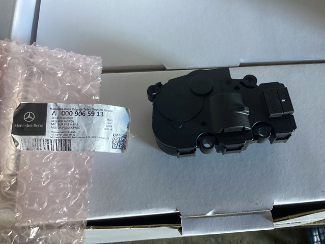 Comprar A0009065913 Mercedes Actuador de compuerta de la calefacción